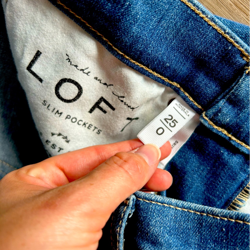 Loft Mid Rise Jeans - Picture 2 of 4